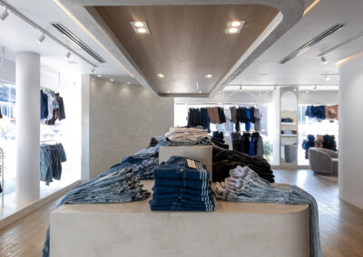 250929_076_DGLA_Essens_Plaza_75