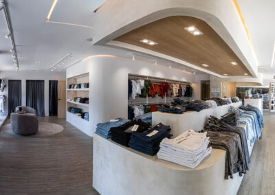 250929_082_DGLA_Essens_Plaza_75-Pano